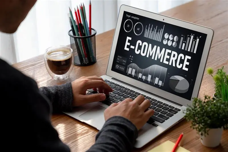 Retail & E-commerce